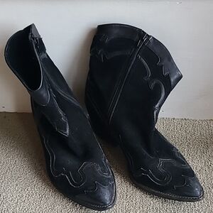 Reba Black Western Ankle Boots